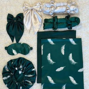 روبالشی طرحدار پر (ورق بزنید🥰)